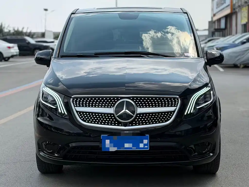 Mercedes-Benz Vito 2022 — фото 2