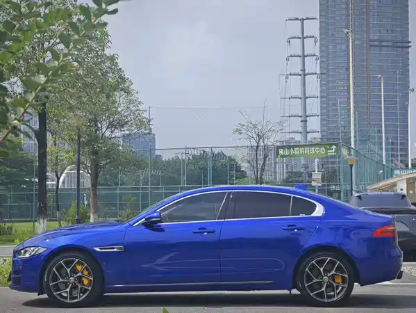 Jaguar XEL 2019