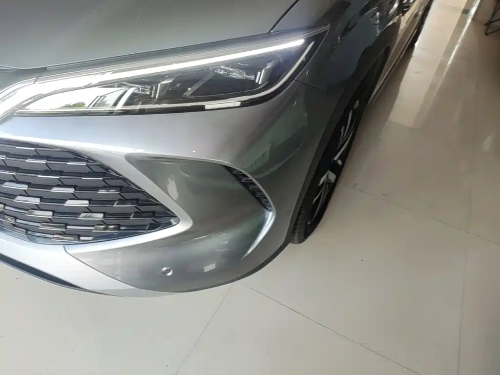 BYD Song L DM-i 2025 — фото 24