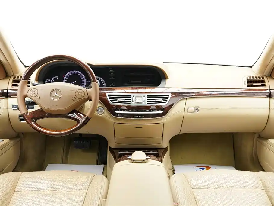 Mercedes-Benz S-Class 2011 — фото 16