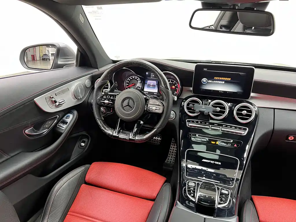 Mercedes-Benz C-Class AMG 2018 — фото 23
