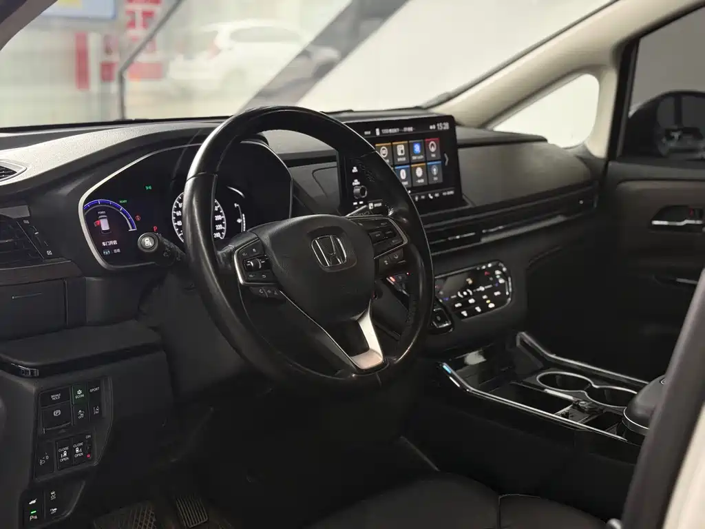 Honda Odyssey 2023 — фото 10