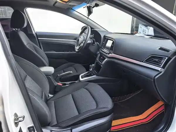 Hyundai Celesta 2017
