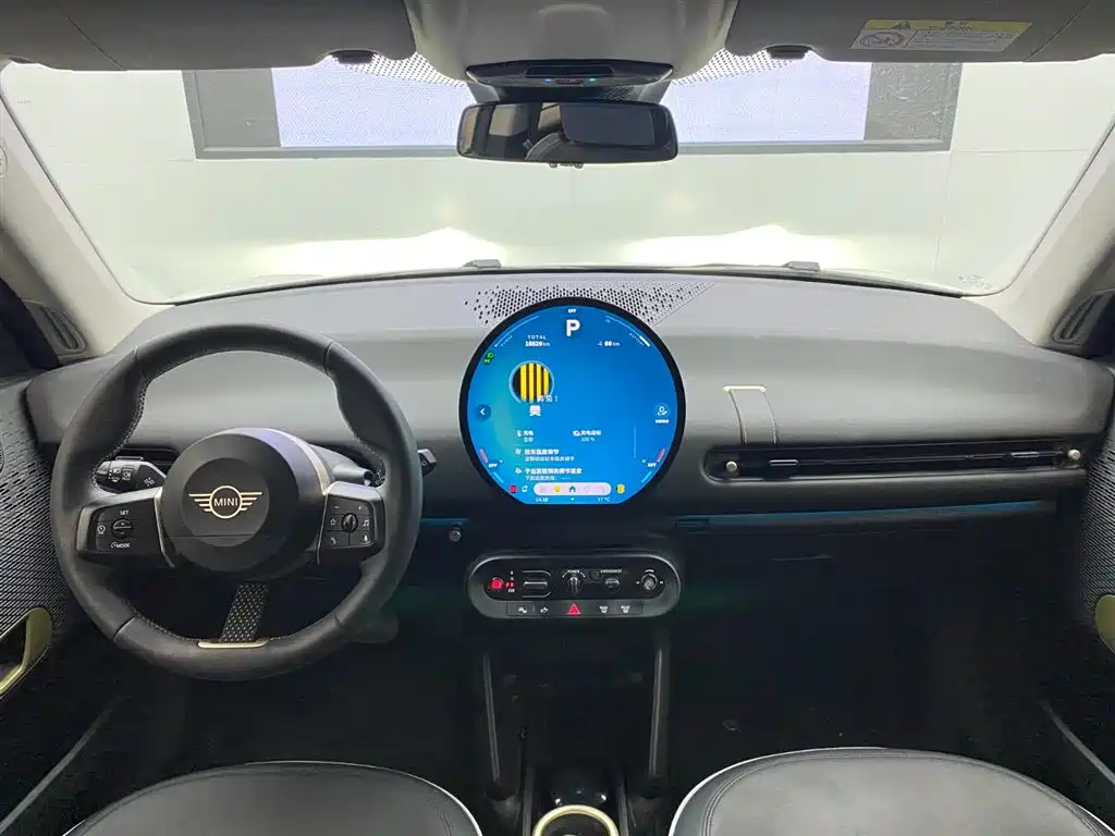 MINI COOPER EV 2025 — фото 10