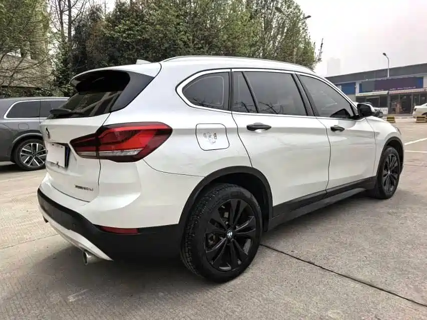 BMW X1 2021