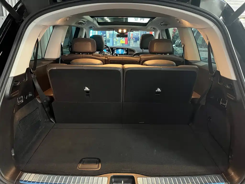 Mercedes-Benz GLS 2023 — фото 22