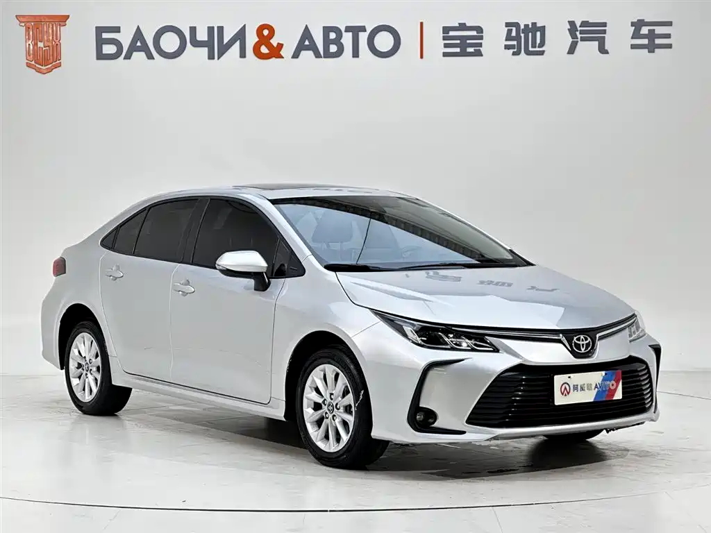 Toyota Corolla 2023 — фото 2