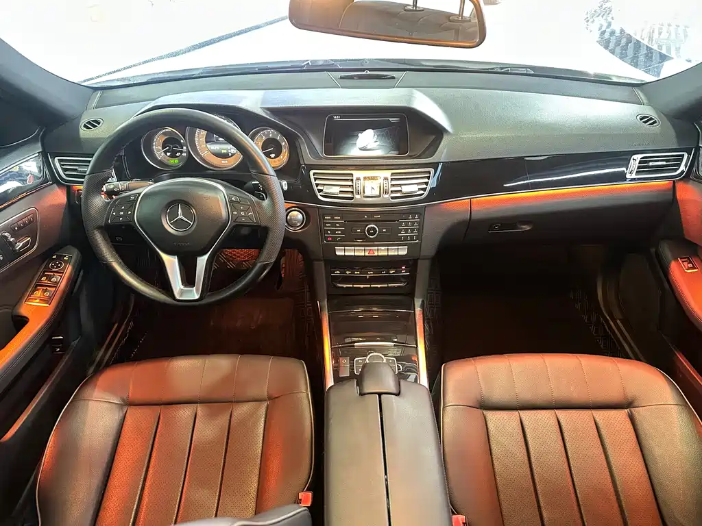 Mercedes-Benz E-Class 2015 — фото 7