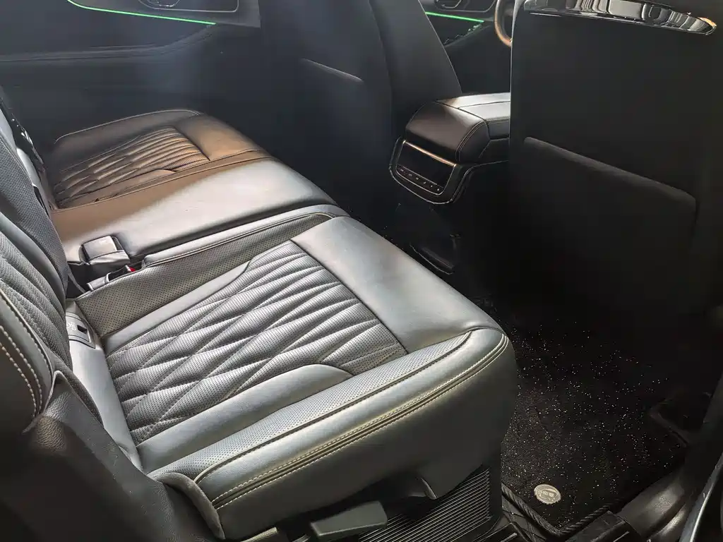 GAC Motor Trumpchi GS8 2022 — фото 14