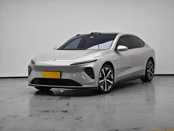 NIO ET7 2025