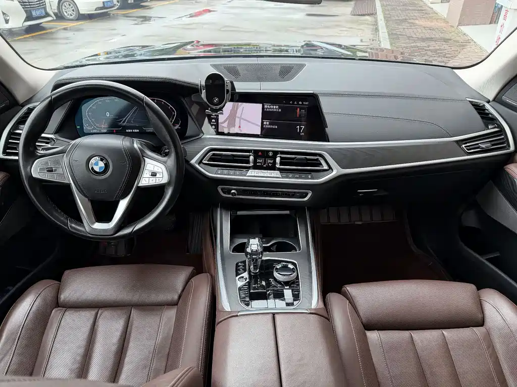 BMW X7 2021 — фото 6