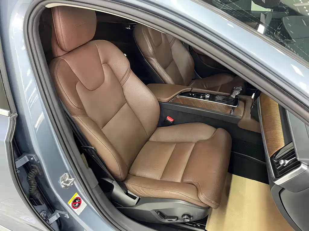 Volvo S90 2020 — фото 20