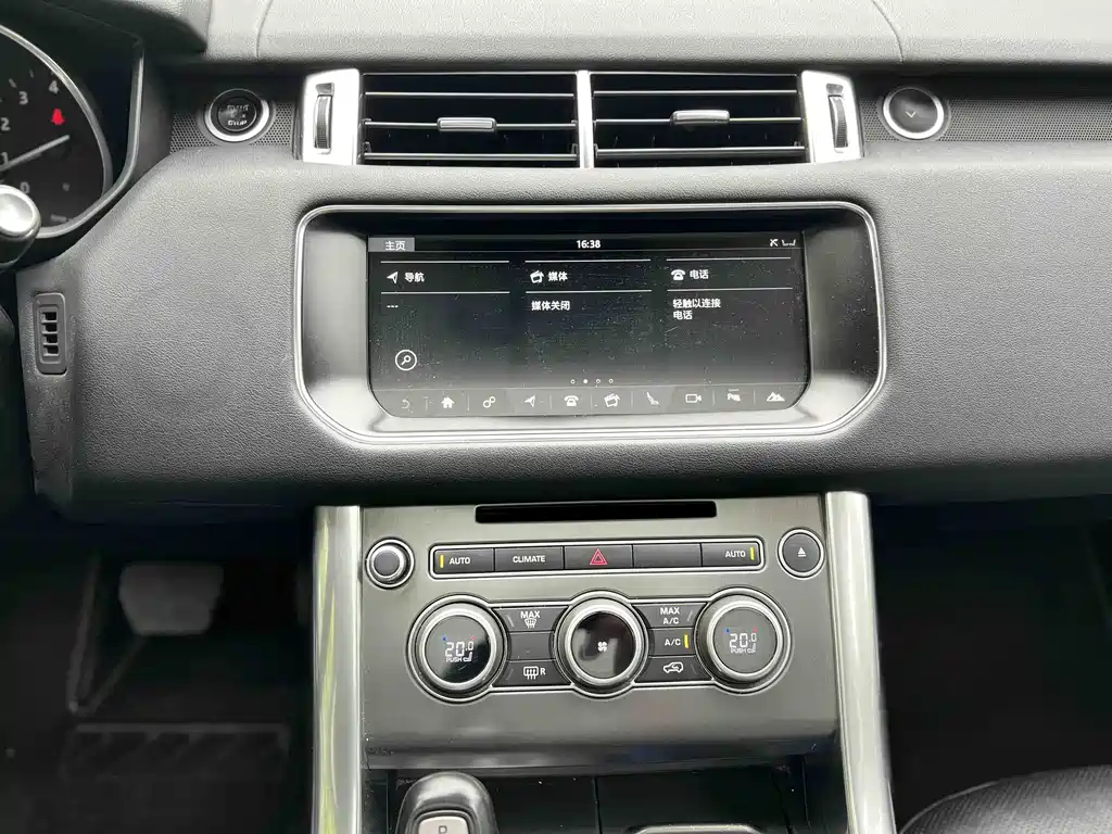 Land Rover Sport 2017 — фото 29
