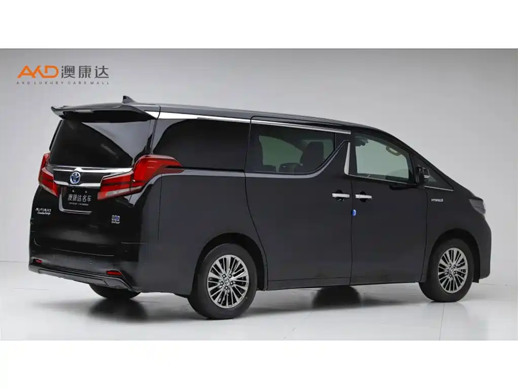 Toyota Alphard 2022 — фото 3