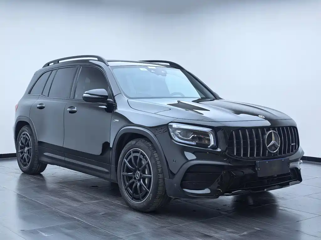 Mercedes-Benz GLB AMG 2023 — фото 3