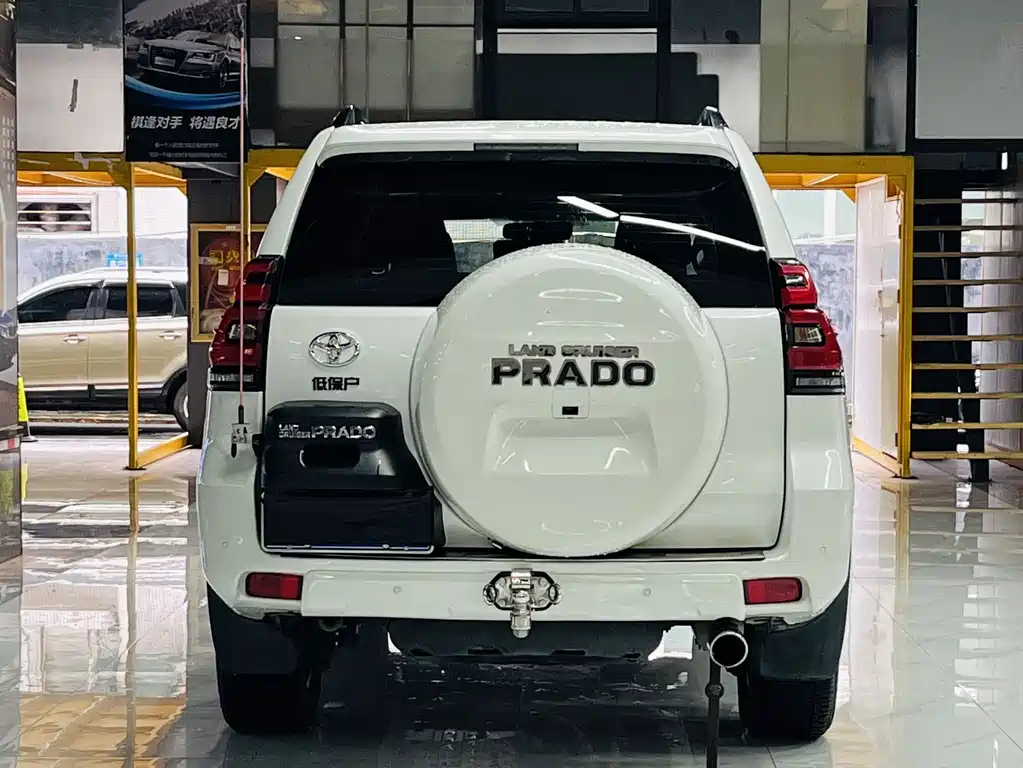 Toyota Prado 2018 — фото 16