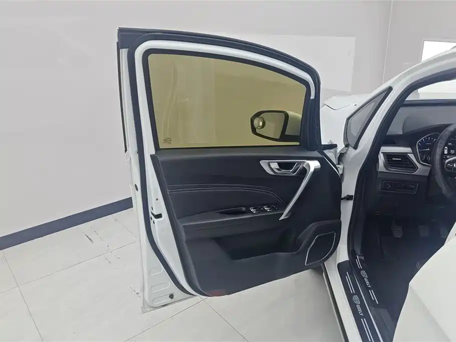 Geely Vision X3 2019