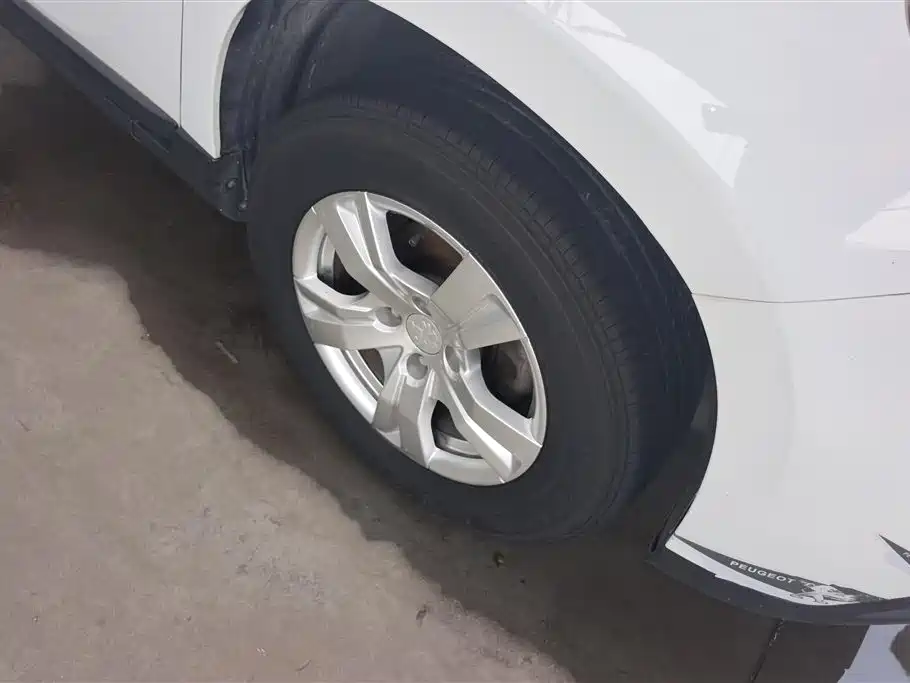 Peugeot 2008 2016