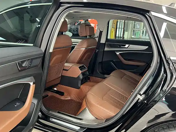Audi A6L 2020