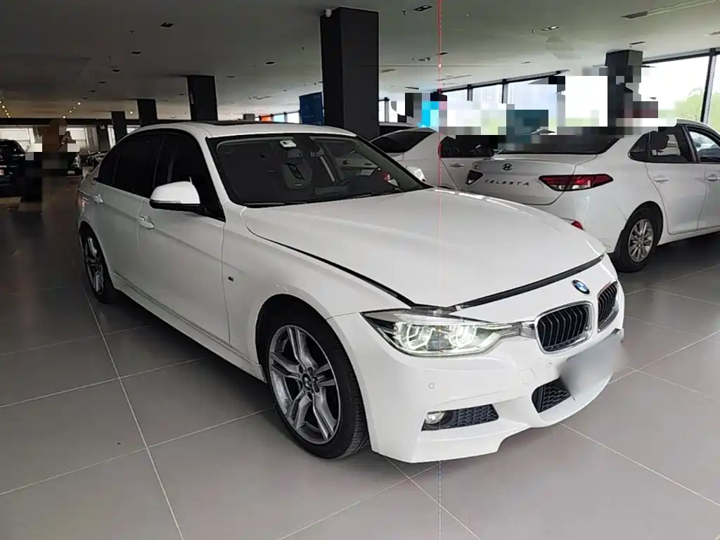 BMW 3 Series 2018 — фото 4