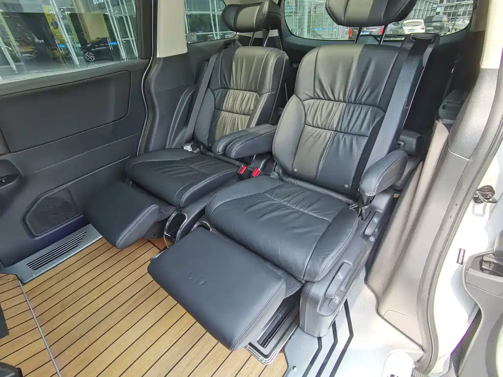 Honda Odyssey 2022 — фото 15