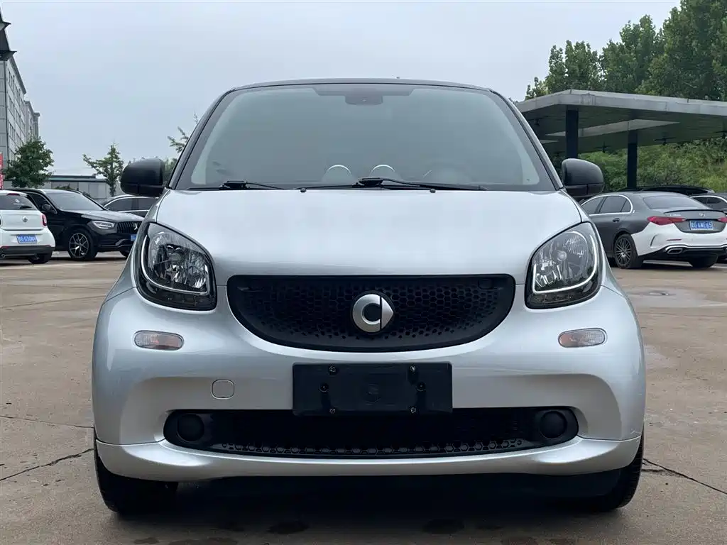 smart fortwo 2016 — фото 2