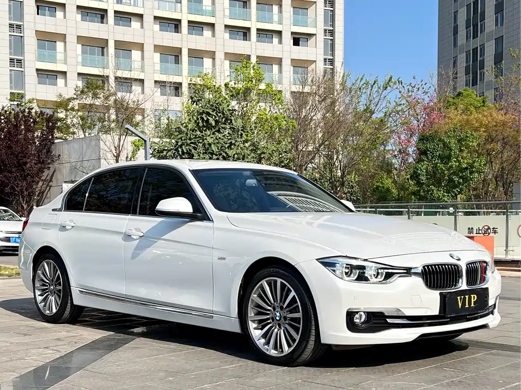 BMW 3 Series 2018 — фото 2