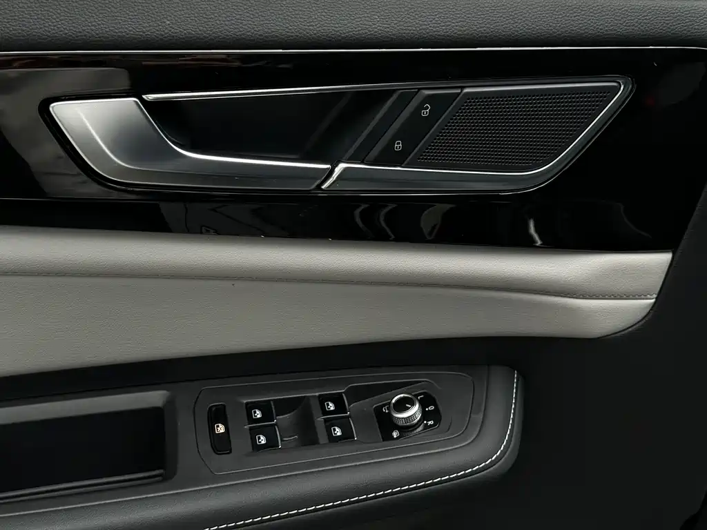 Volkswagen Teramont 2023 — фото 10