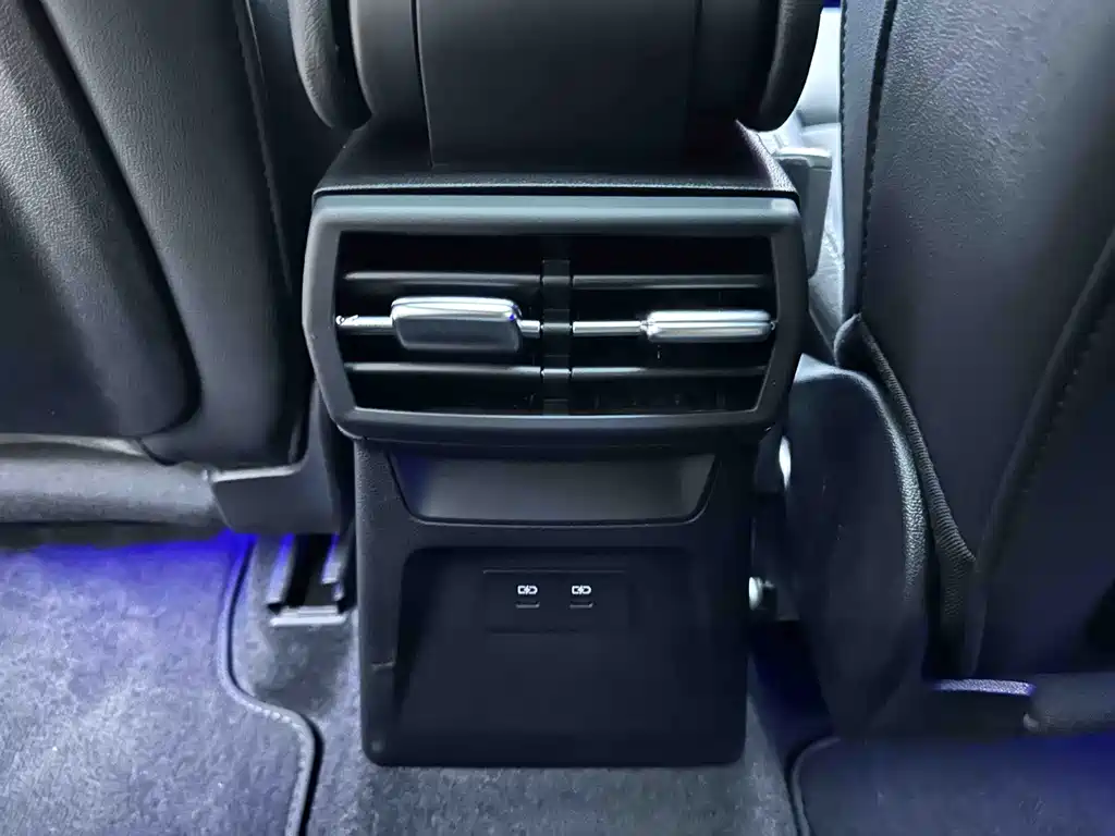 Audi A3 2023 — фото 16