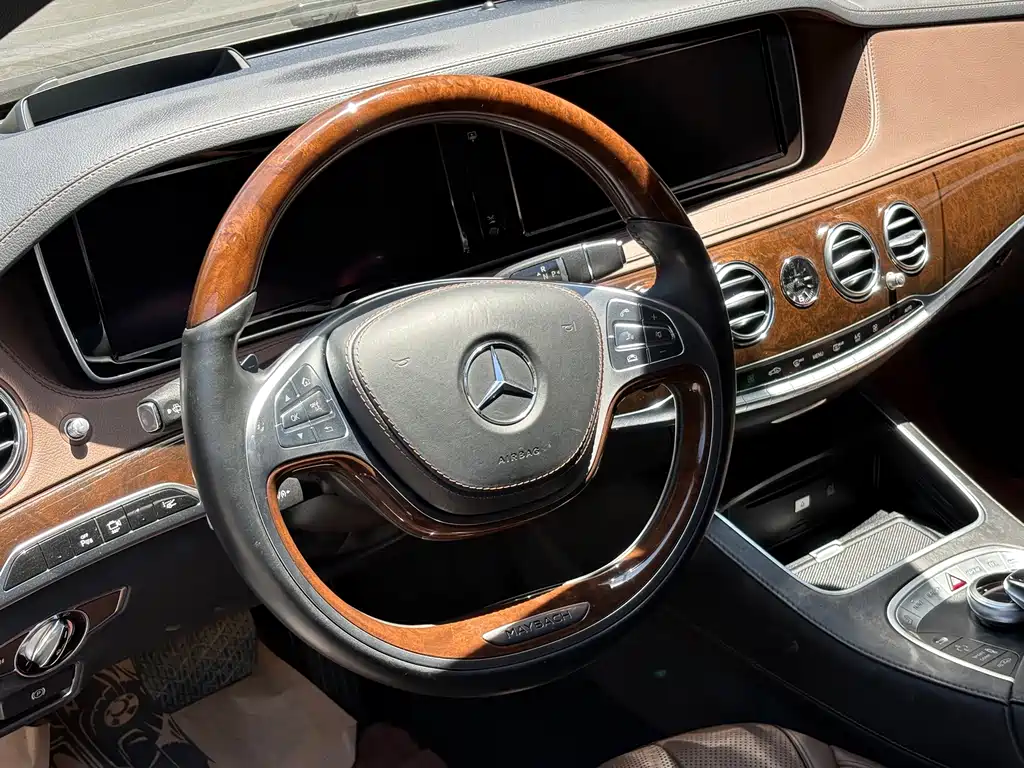 Mercedes-Benz Maybach S-Class 2016