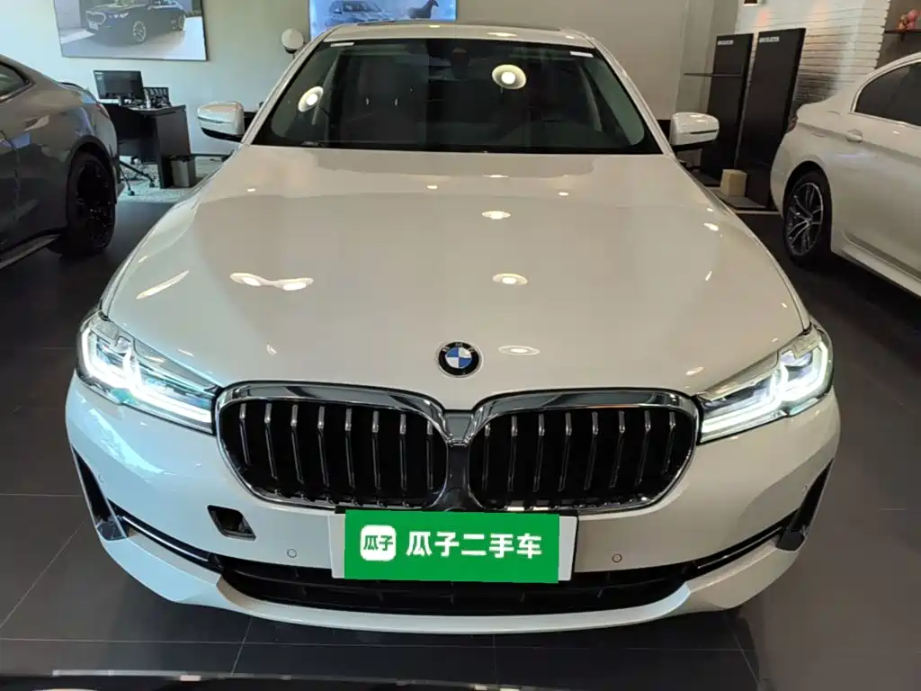 BMW 5 Series 2023