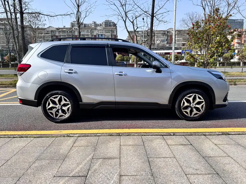 Subaru Forester 2022