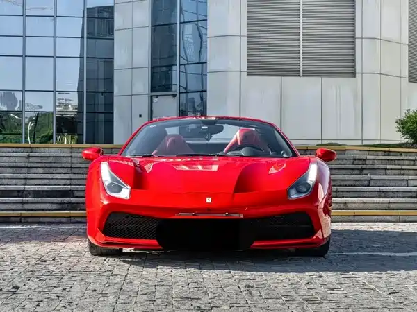 Ferrari 488 2015
