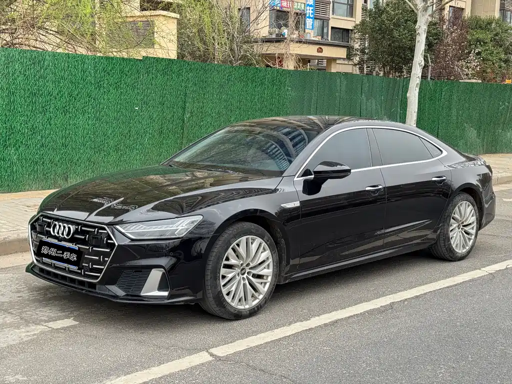 Audi A7L 2023 — фото 1