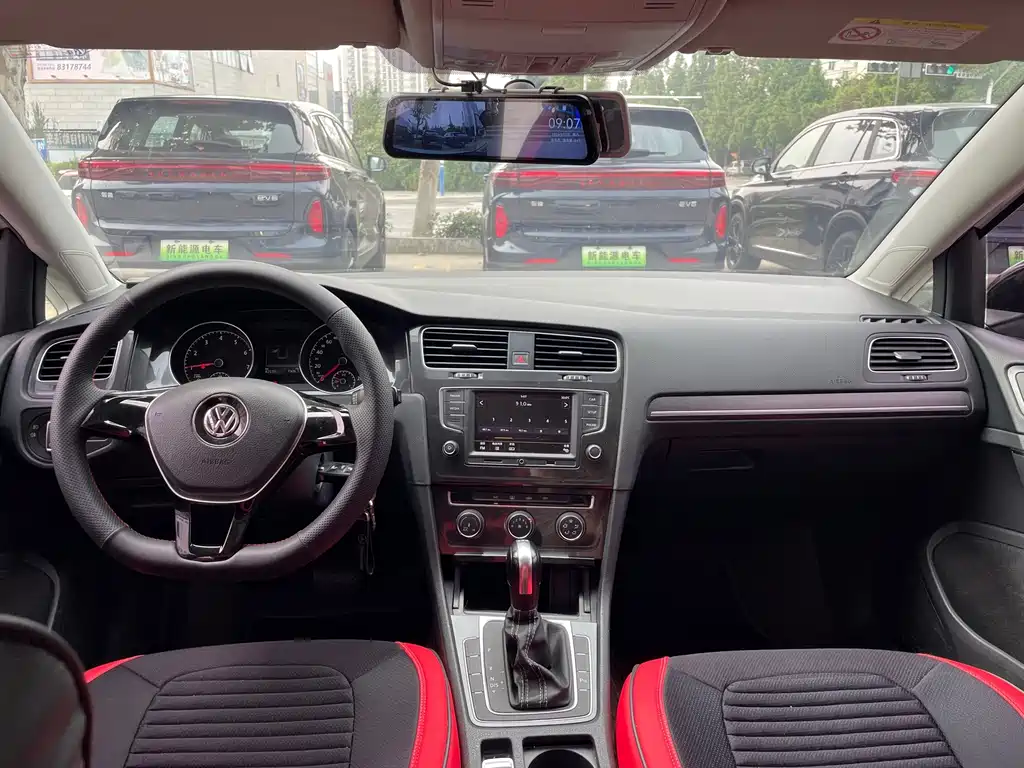 Volkswagen Golf 2017