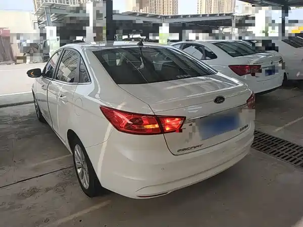 Ford Escort 2018