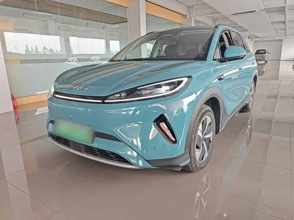 BYD Sealion 05 EV 2025 — фото 2