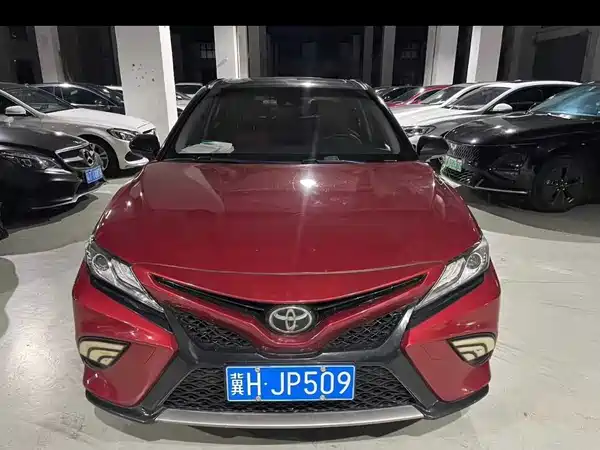 Toyota Camry 2018