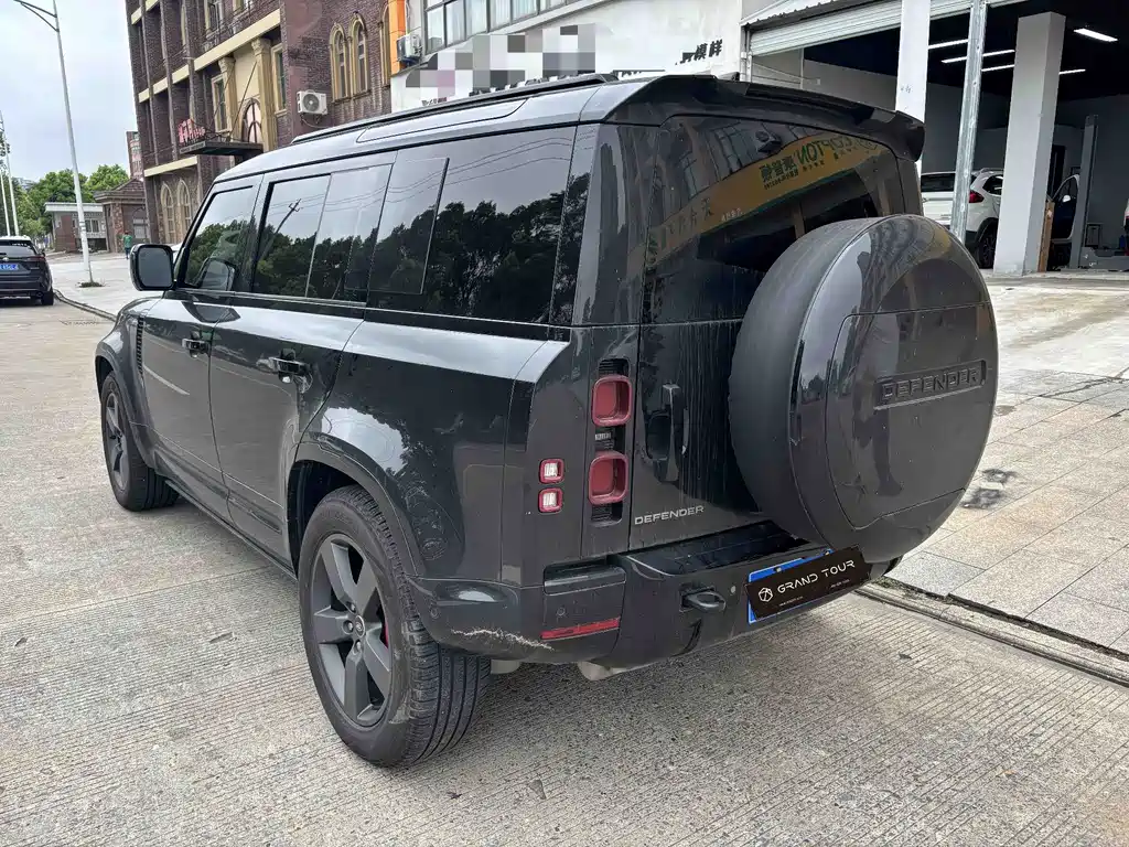 Land Rover Defender 2025 — фото 4