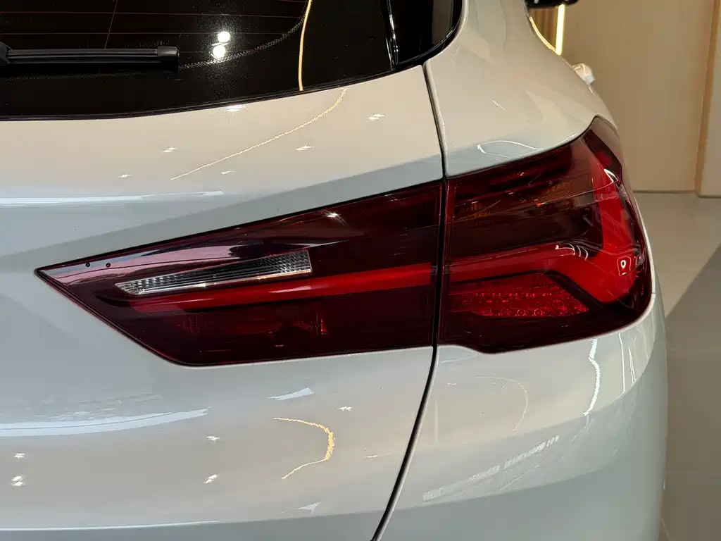 BMW X2 2020 — фото 13