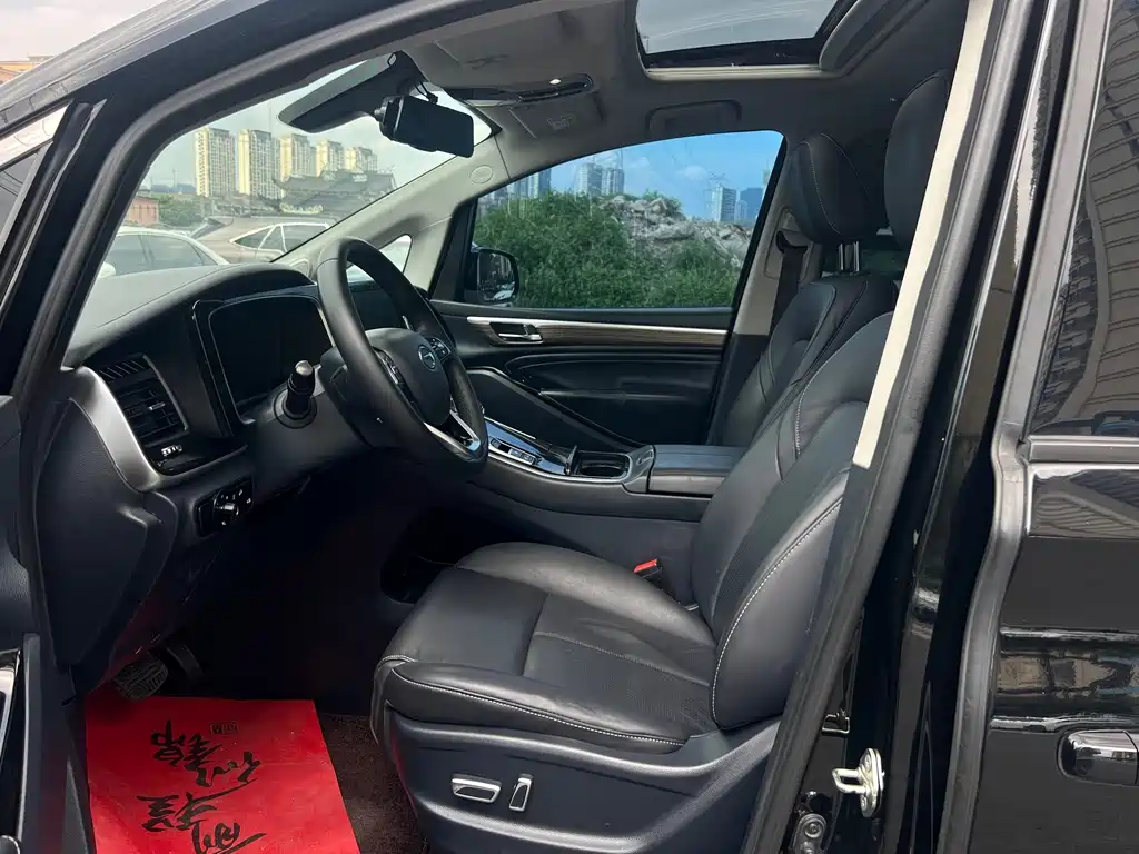 GAC Trumpchi M8 2022 — фото 11