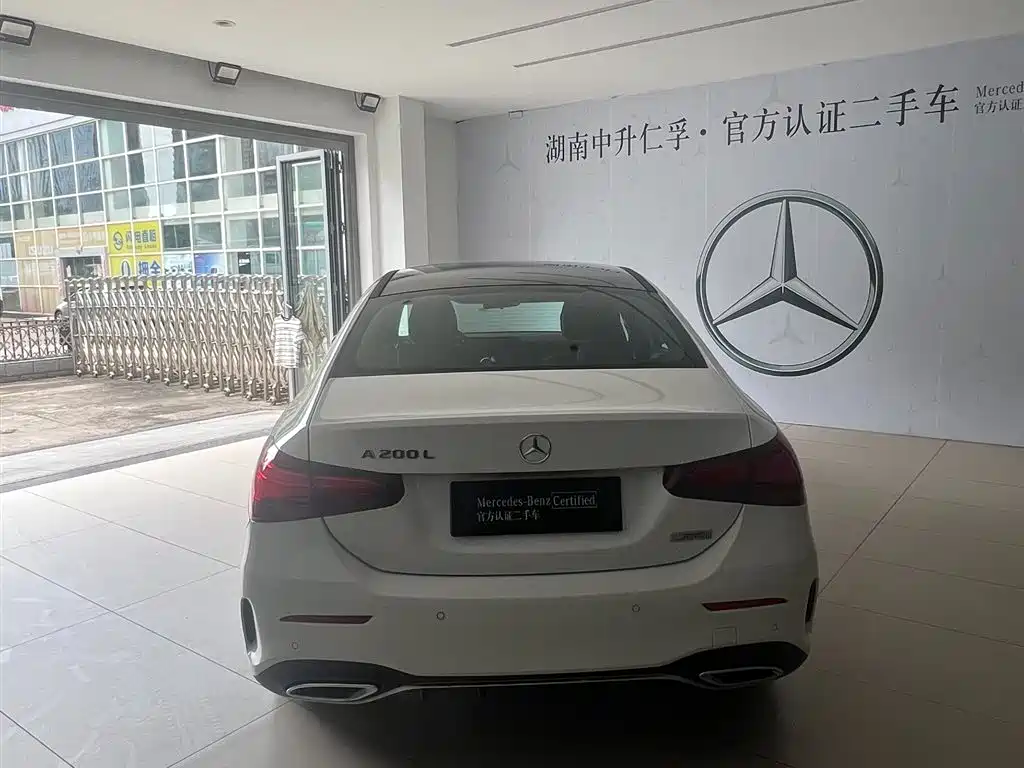 Mercedes-Benz A-Class 2023 — фото 11