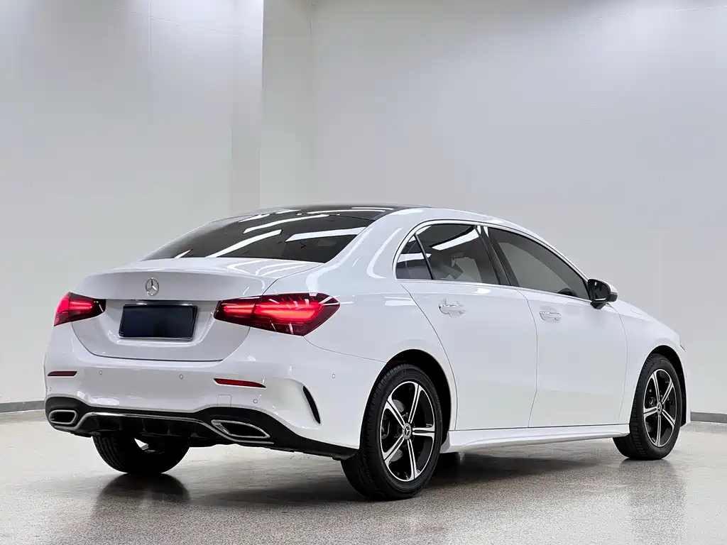 Mercedes-Benz A-Class 2023