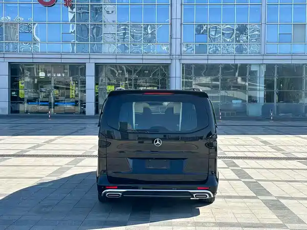 Mercedes-Benz Vito 2023