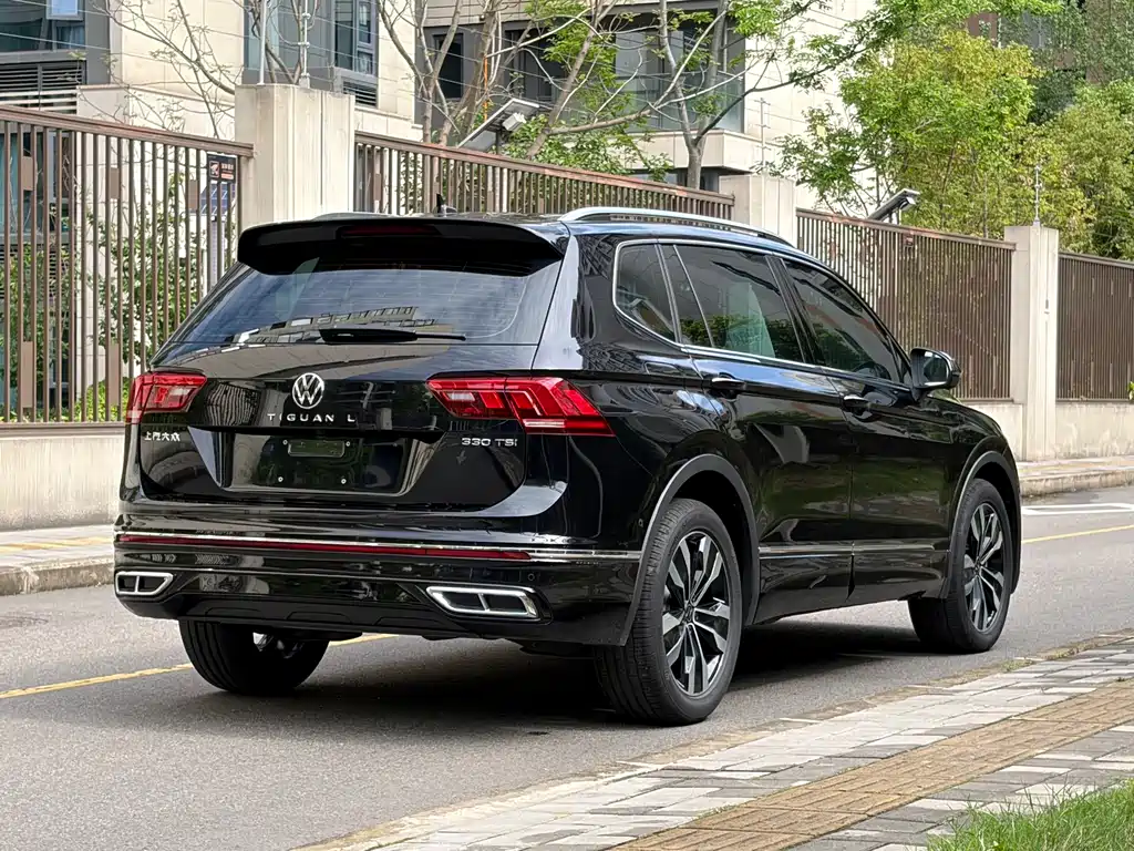 Volkswagen Tiguan L 2025 — фото 7