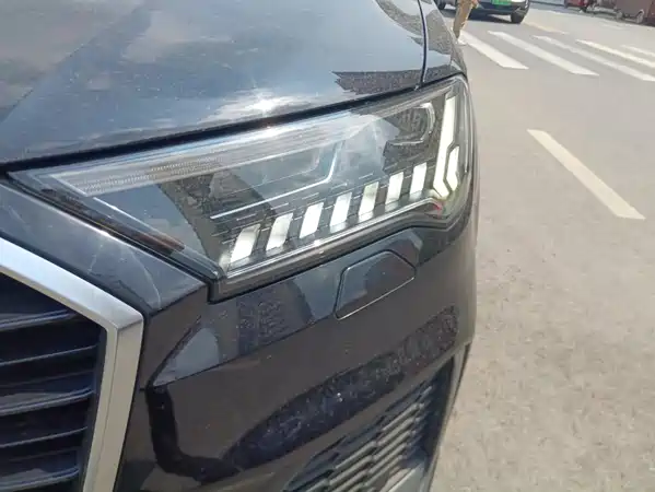Audi Q7 2021