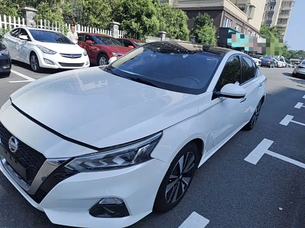 Nissan Teana 2021