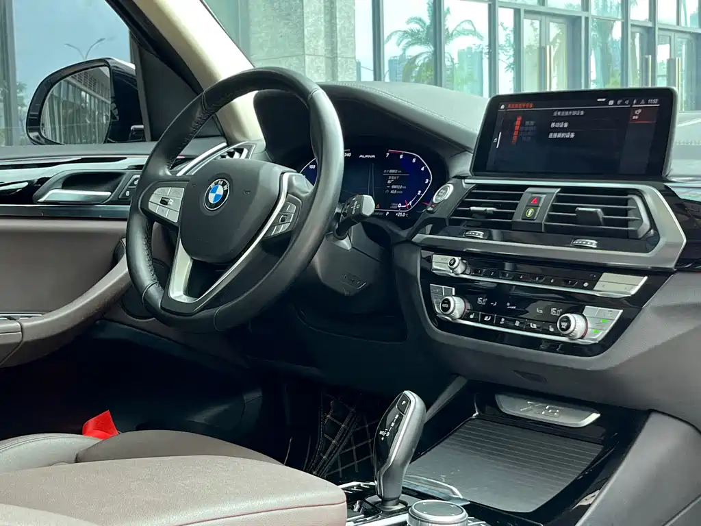 BMW X3 2021 — фото 12