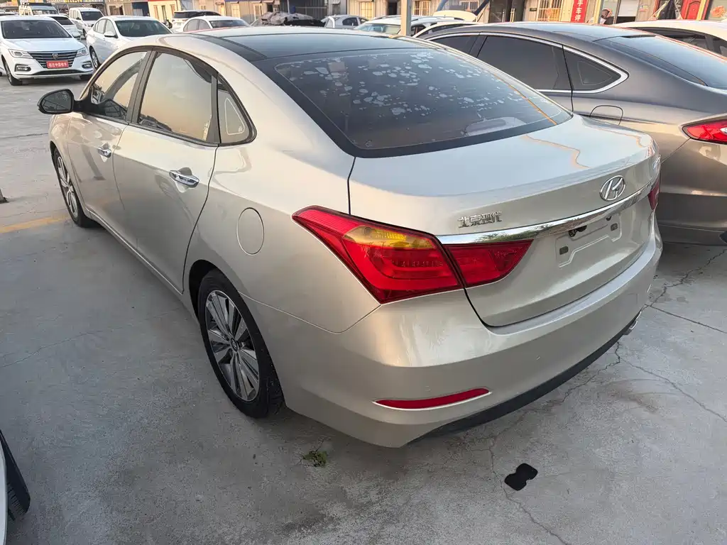 Hyundai Mistra 2015 — фото 4