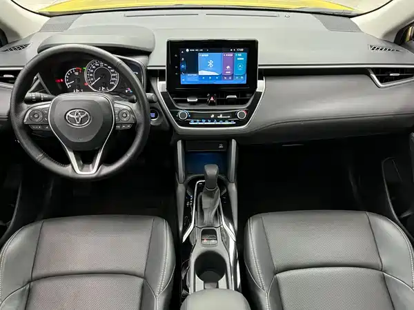 Toyota Frontlander 2022